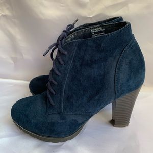 Navy Blue Heels